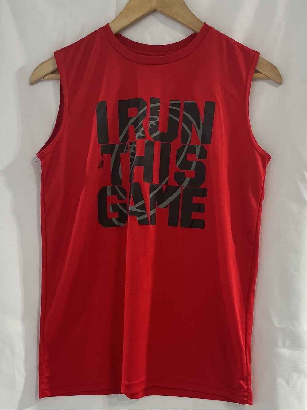 tek gear Red Sleeveless Athletic Tank with Black 'I RUN THIS GAME' Graphic